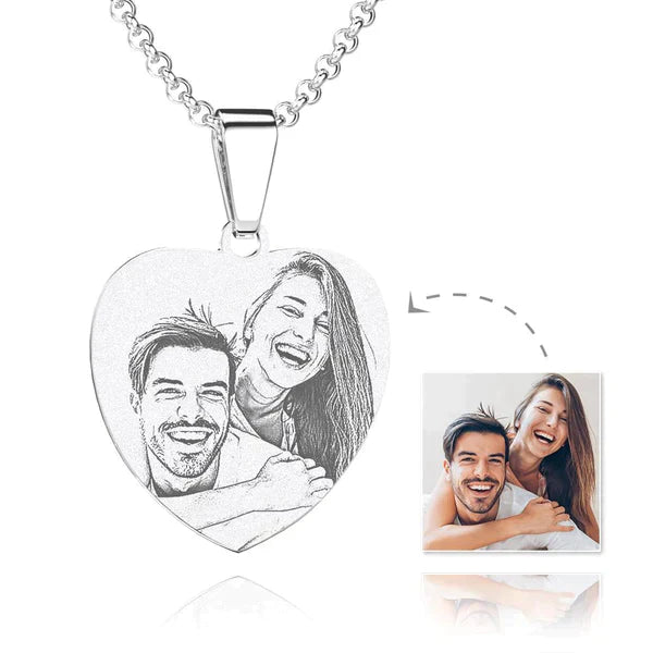 Collier personnalisé gravé LOVEERY - « Cœur d'amour »