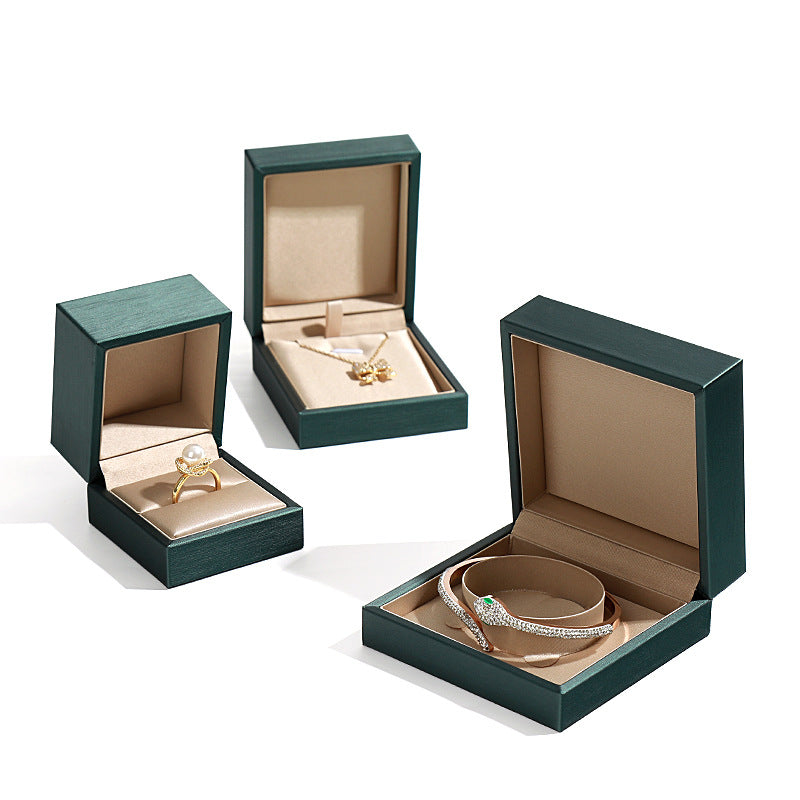 LOVEERY's Jewelry Gift Box Set